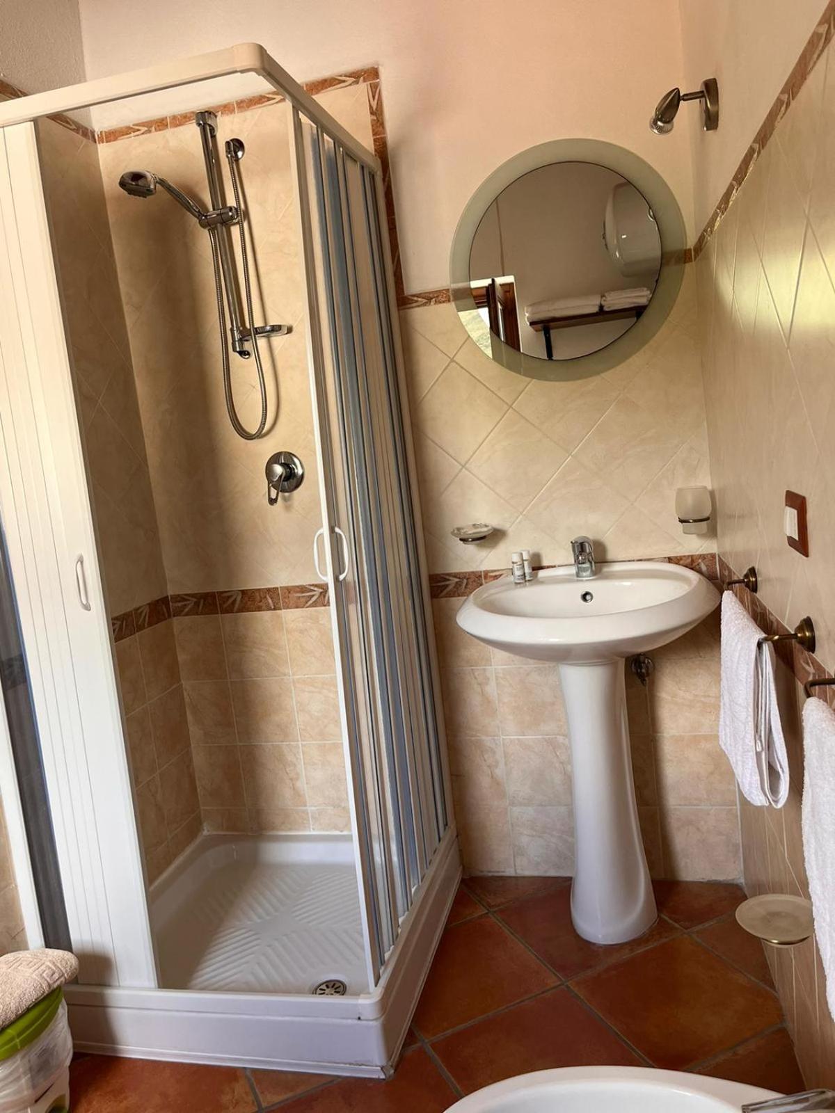 Country House B&B Antica Dimora Del Sole กาเมรอตา ภายนอก รูปภาพ