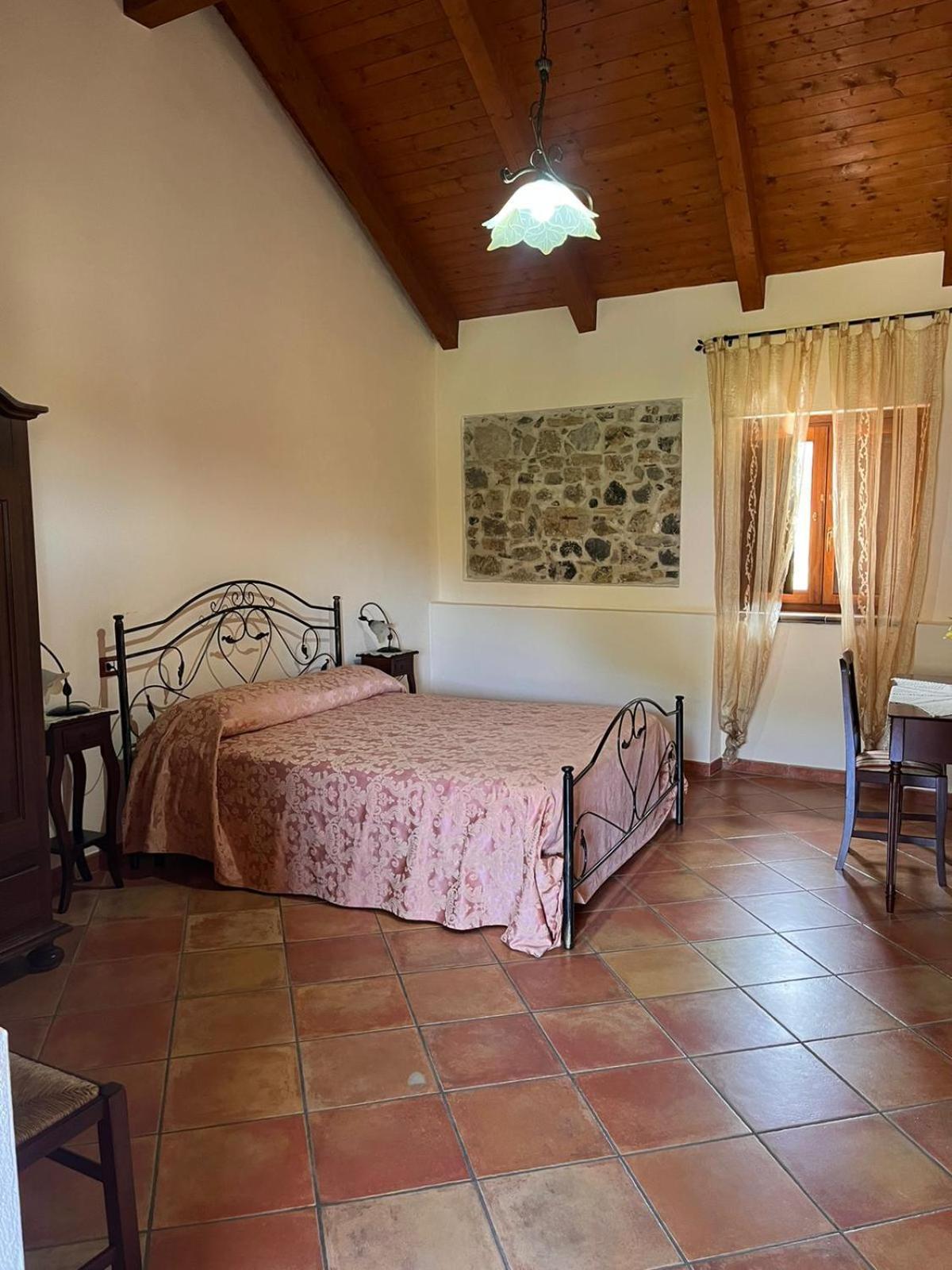 Country House B&B Antica Dimora Del Sole กาเมรอตา ภายนอก รูปภาพ