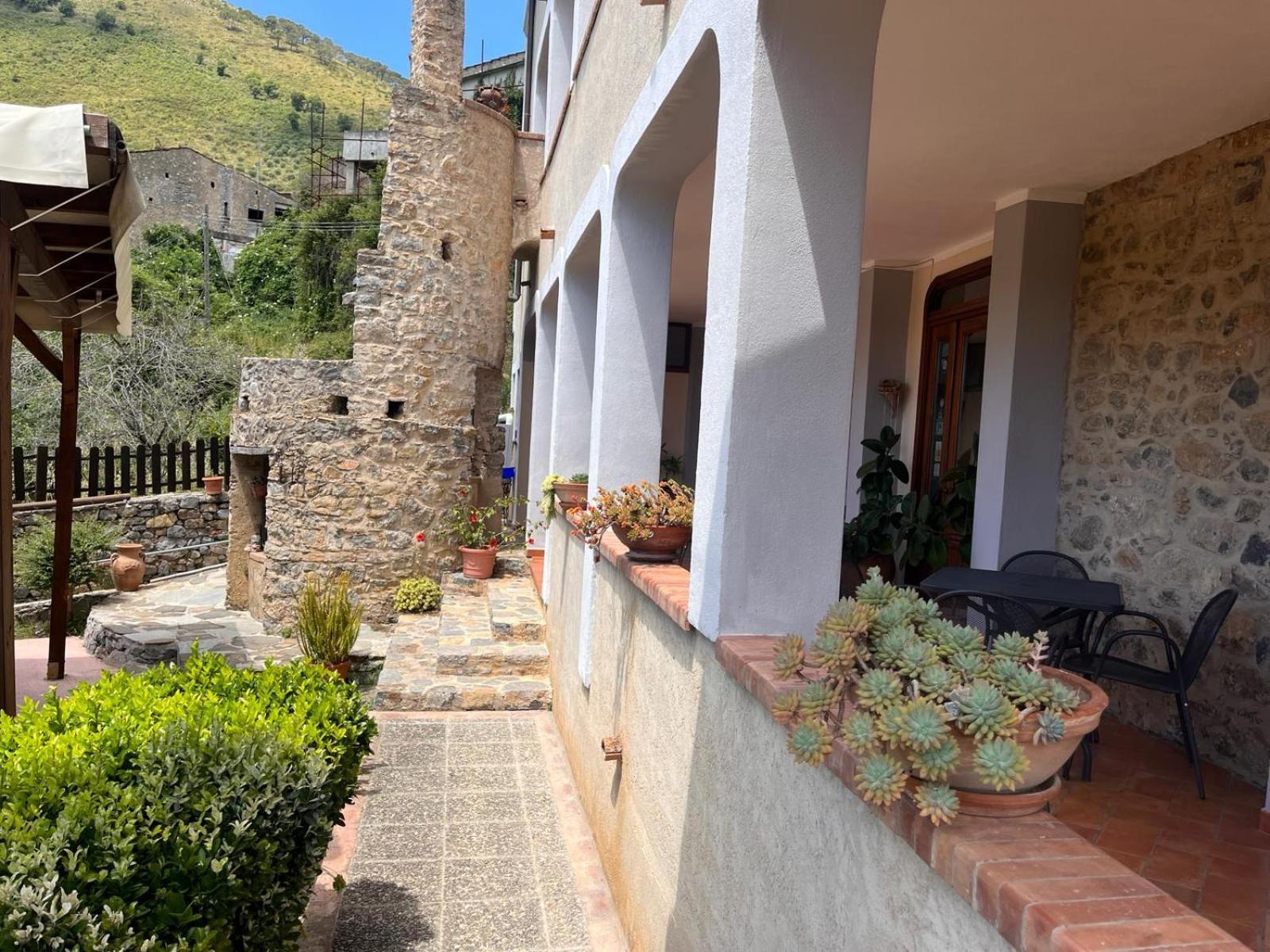 Country House B&B Antica Dimora Del Sole กาเมรอตา ภายนอก รูปภาพ