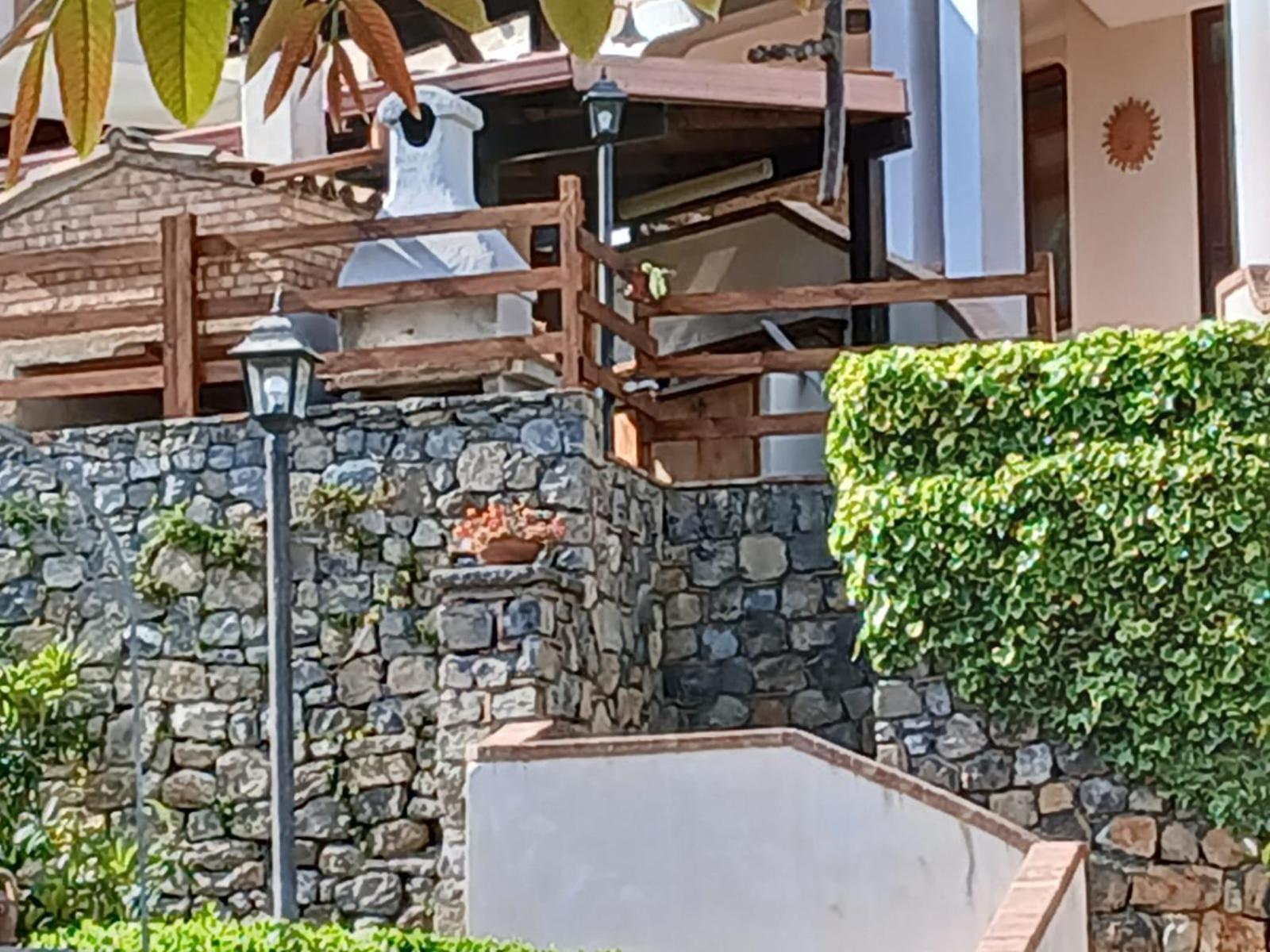 Country House B&B Antica Dimora Del Sole กาเมรอตา ภายนอก รูปภาพ
