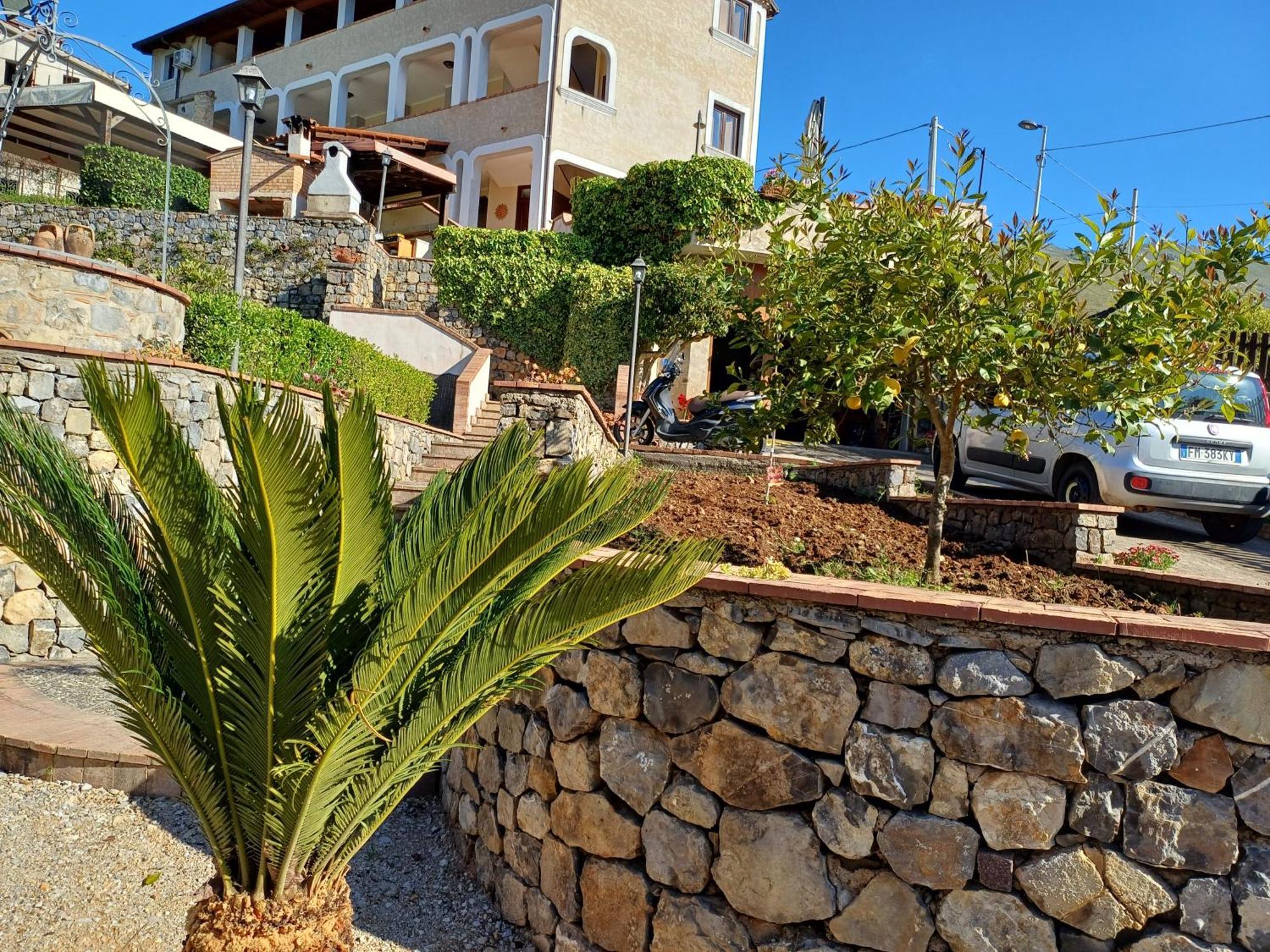 Country House B&B Antica Dimora Del Sole กาเมรอตา ภายนอก รูปภาพ