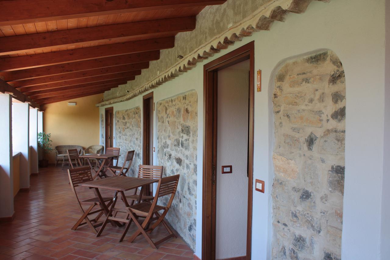 Country House B&B Antica Dimora Del Sole กาเมรอตา ภายนอก รูปภาพ
