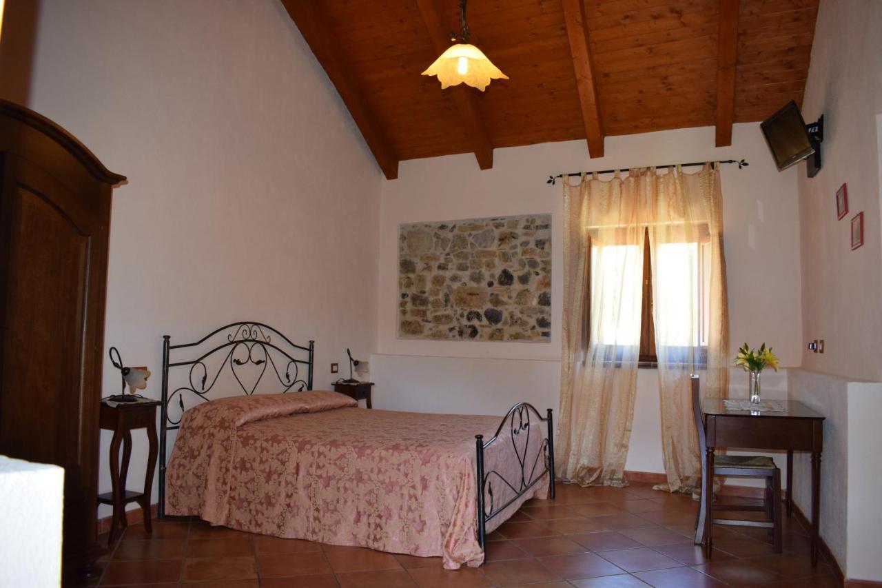 Country House B&B Antica Dimora Del Sole กาเมรอตา ภายนอก รูปภาพ