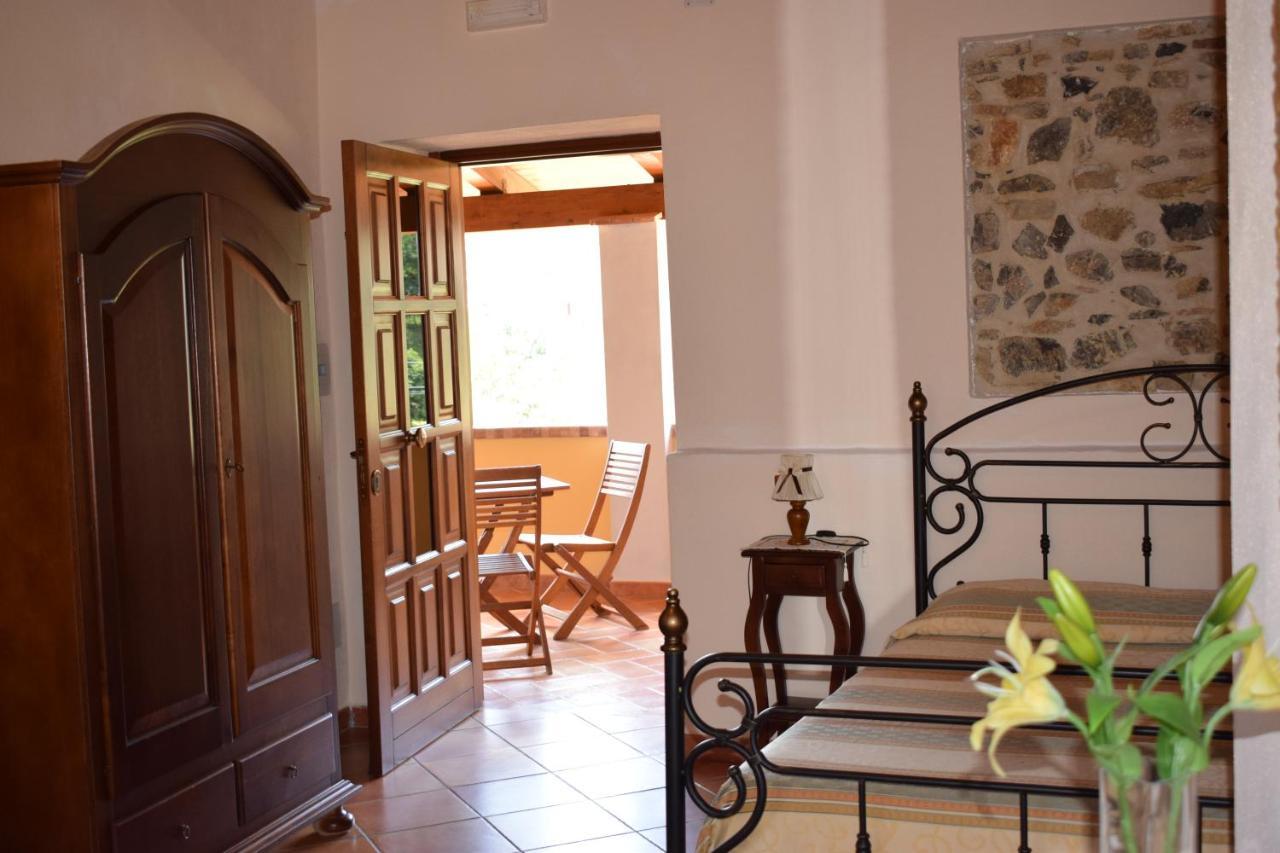 Country House B&B Antica Dimora Del Sole กาเมรอตา ภายนอก รูปภาพ