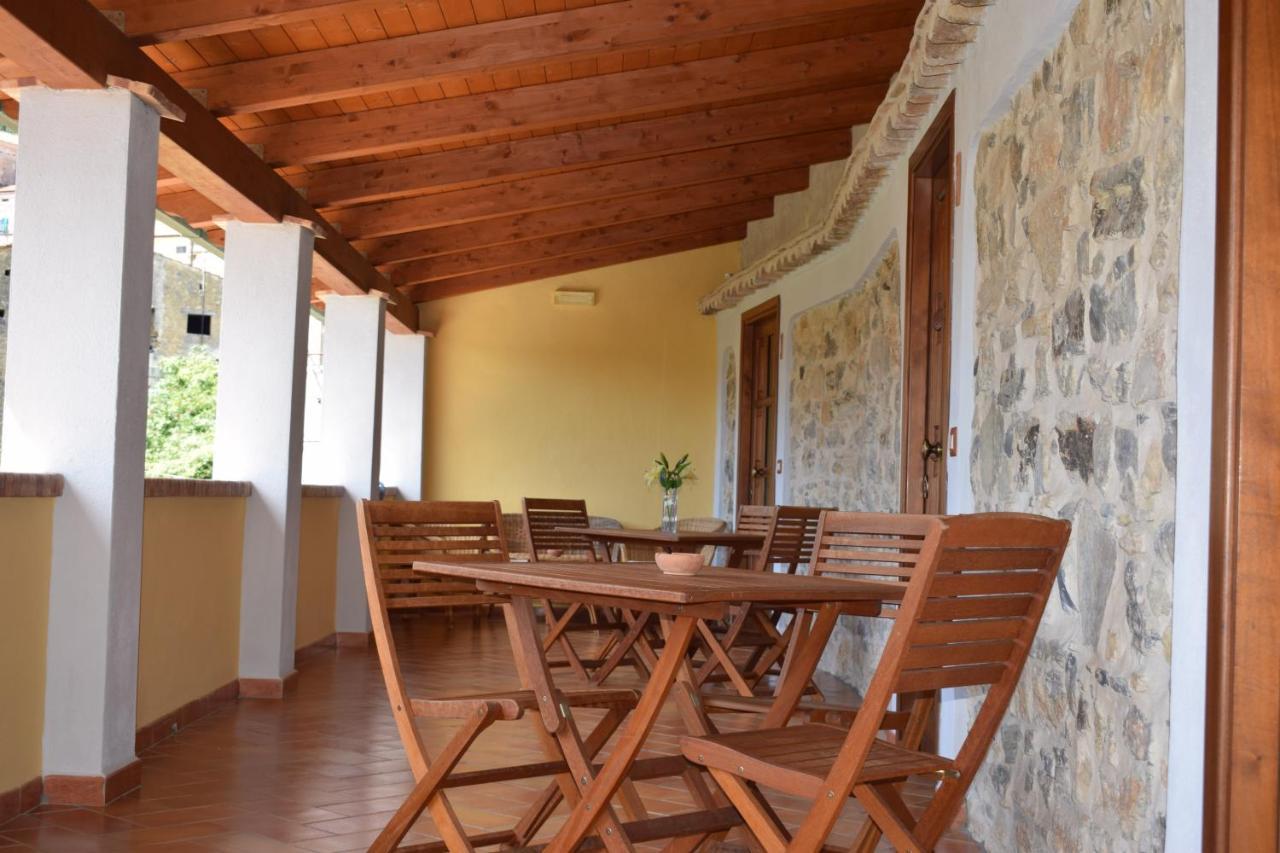 Country House B&B Antica Dimora Del Sole กาเมรอตา ภายนอก รูปภาพ